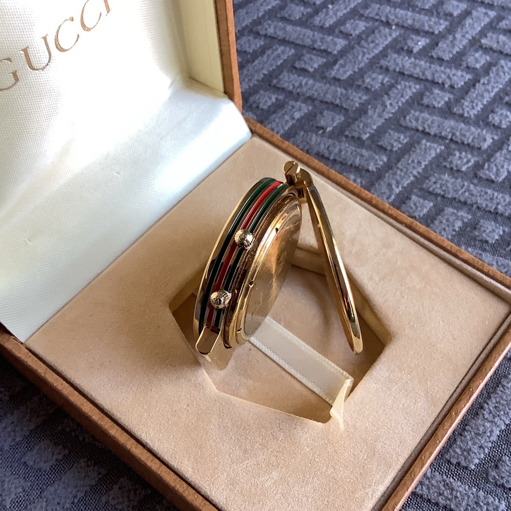 Beautiful GUCCI desk or travel watch with box 🌟🌟 - Picture 8 of 9